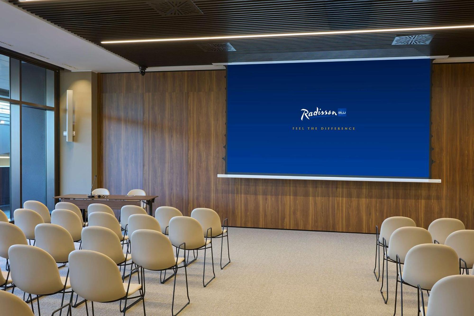 Radisson Blu Hotel, Bergamo Choruslife Εξωτερικό φωτογραφία